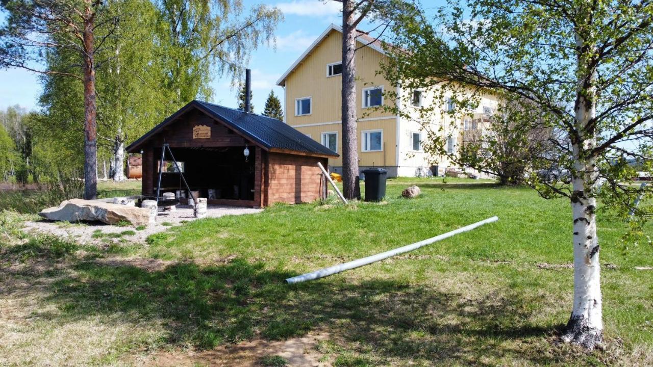 Apartament Napapiirin Eraekartano Pello Zewnętrze zdjęcie